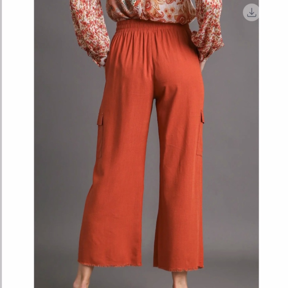 Linen Blend Cargo Pant - Picture 2 of 5